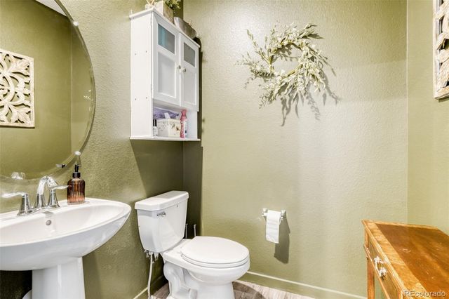 2003 S Gold Bug Way, Aurora, CO 80018