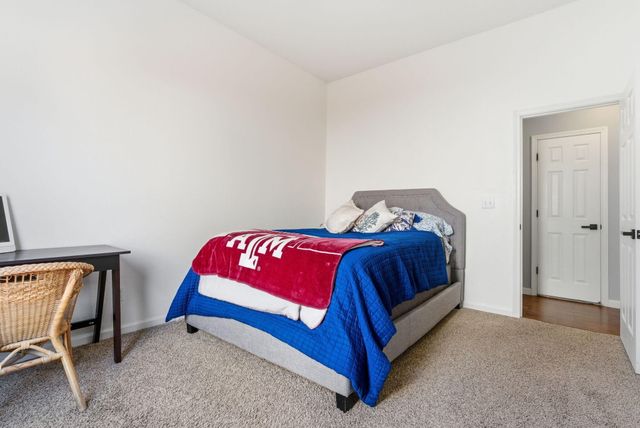 1109 W Cinnamon Avenue, Hanford, CA 93230