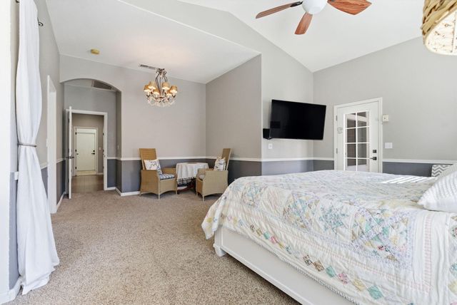 1109 W Cinnamon Avenue, Hanford, CA 93230