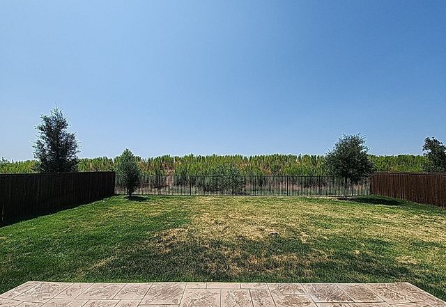2193 Cloverfern Way, Haslet, TX 76052