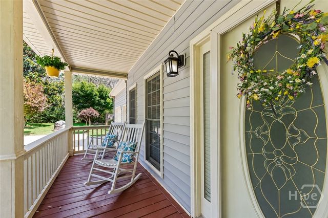 17 Pineforest Drive, Winterville, GA 30683