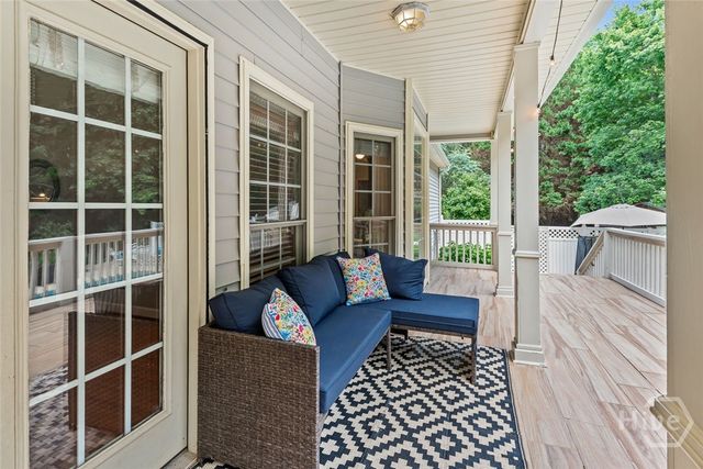 17 Pineforest Drive, Winterville, GA 30683