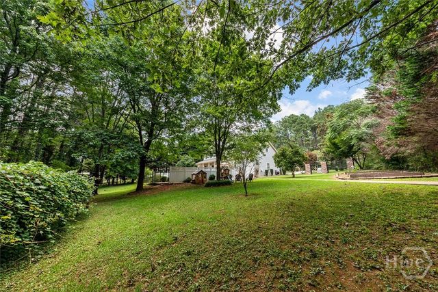 17 Pineforest Drive, Winterville, GA 30683