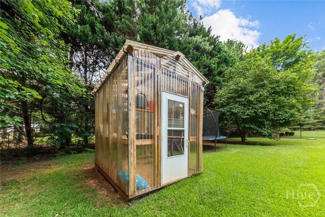 17 Pineforest Drive, Winterville, GA 30683