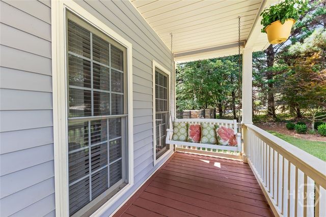 17 Pineforest Drive, Winterville, GA 30683