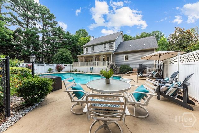 17 Pineforest Drive, Winterville, GA 30683