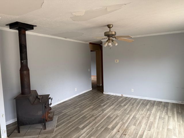 8211 W Moorestown Road, Manton, MI 49663