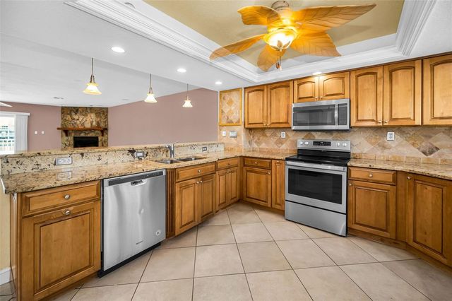 12334 CAPRI CIRCLE N, Treasure Island, FL 33706