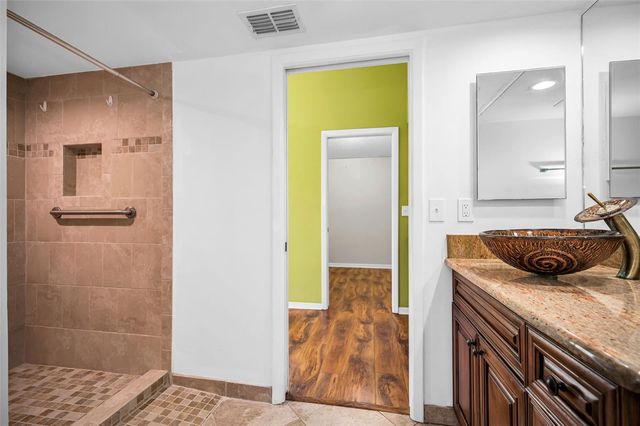 12334 CAPRI CIRCLE N, Treasure Island, FL 33706