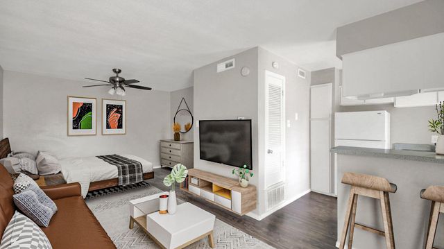 4406 Avenue C Ave 205, Austin, TX 78751