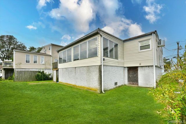 90 4th Avenue, East Rockaway, NY 11518