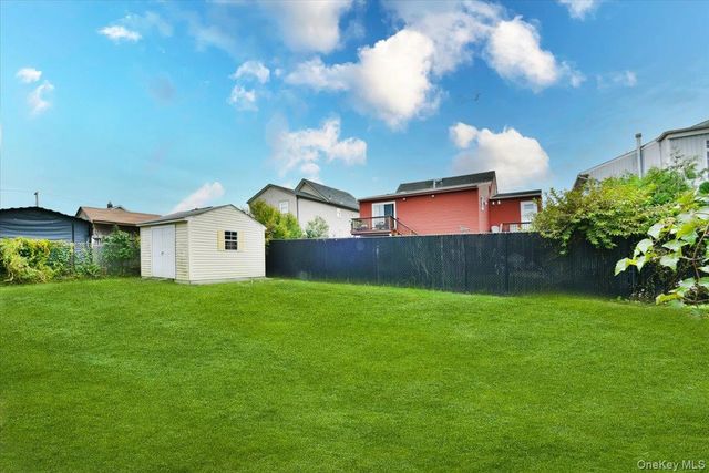 90 4th Avenue, East Rockaway, NY 11518
