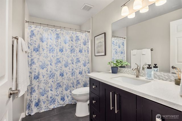 811 Grant Avenue S, Renton, WA 98057