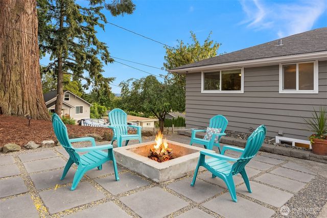 811 Grant Avenue S, Renton, WA 98057