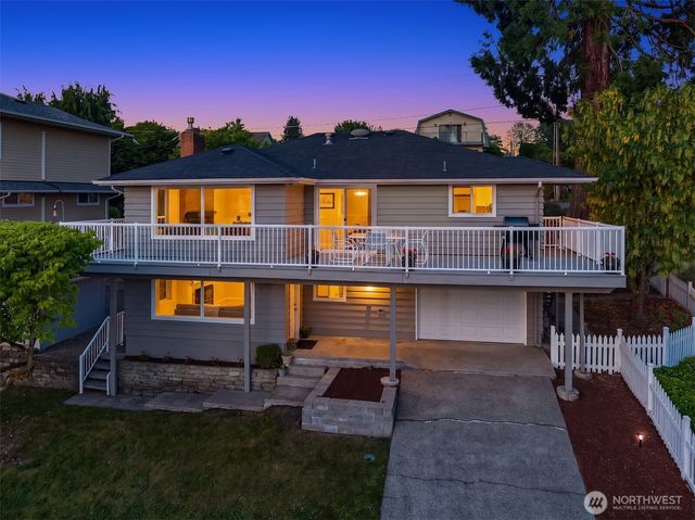 811 Grant Avenue S, Renton, WA 98057