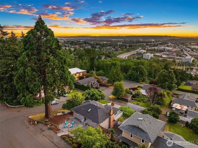 811 Grant Avenue S, Renton, WA 98057