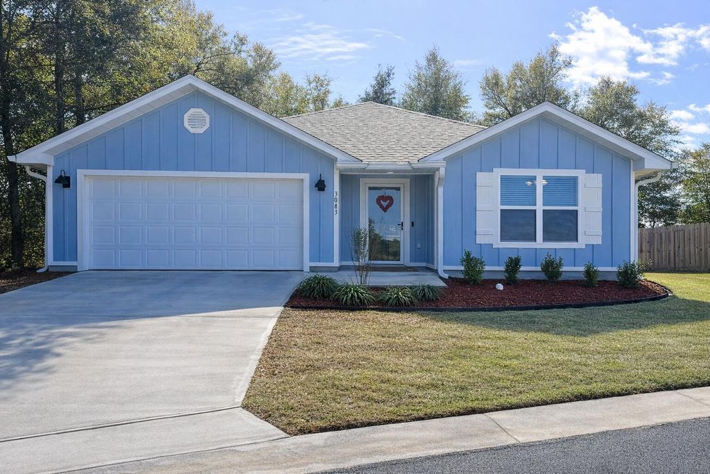 3083 Jane Lane, Crestview, FL 32539