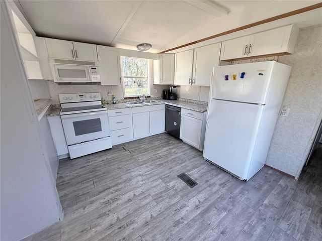 2534 SHINER DRIVE, Lake Wales, FL 33898