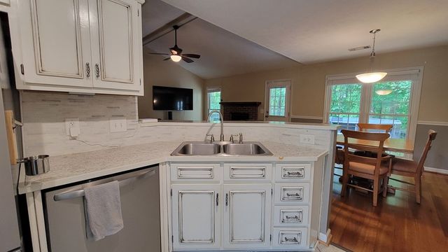 6963 Stable Drive, Columbus, GA 31909