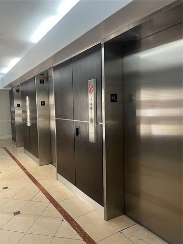 850 N Miami Ave W-1808, Miami, FL 33136