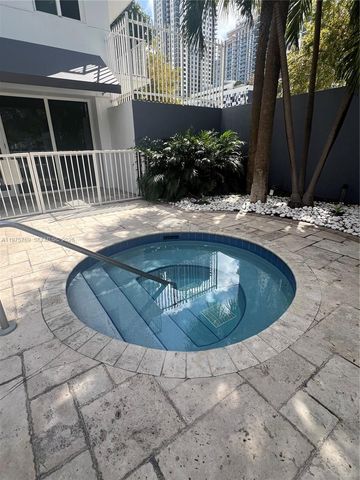 850 N Miami Ave W-1808, Miami, FL 33136