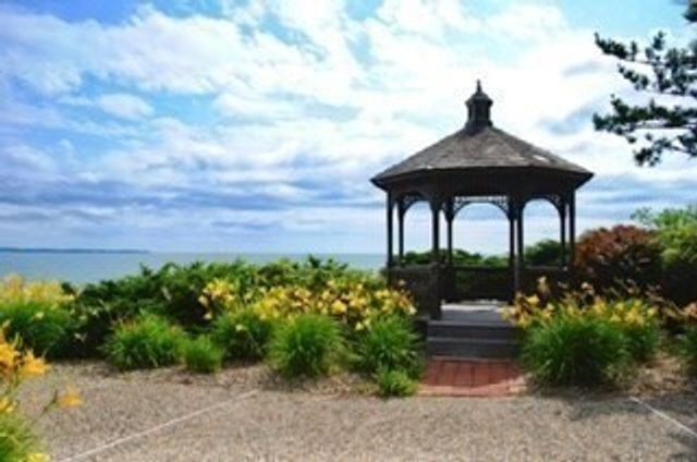 1 Seal Harbor Rd 815, Winthrop, MA 02152