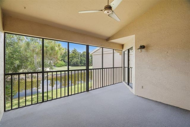 60 ST ANDREWS PLACE 60, Oldsmar, FL 34677