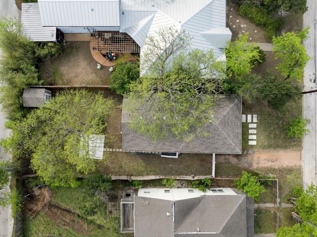 1313 E 13th ST, Austin, TX 78702