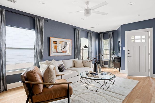 1313 E 13th ST, Austin, TX 78702