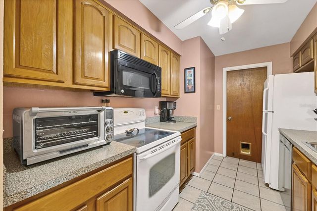 5135 BROOKMEADE DRIVE, Sarasota, FL 34232