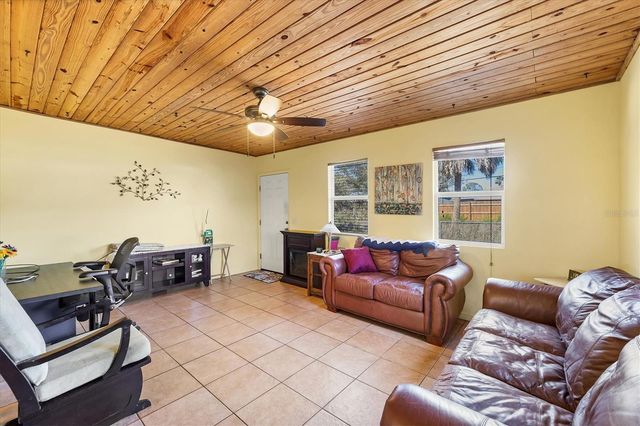 5135 BROOKMEADE DRIVE, Sarasota, FL 34232