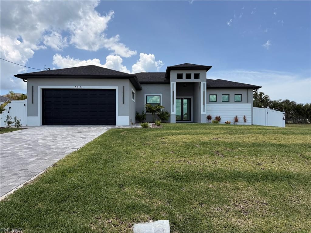 Image 1 of property listing at 3510 46th AVE, Cape Coral, FL 33993