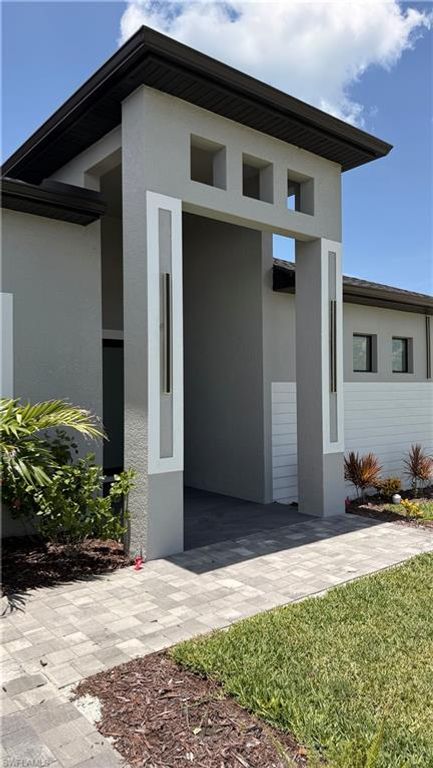 Image 5 of property listing at 3510 46th AVE, Cape Coral, FL 33993