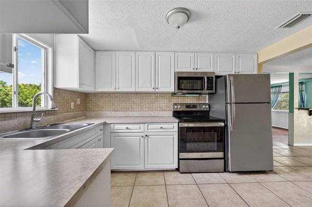 1411 CORAL RIDGE DRIVE, Punta Gorda, FL 33950