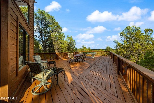 2781 AIR PARK Drive, Overgaard, AZ 85933