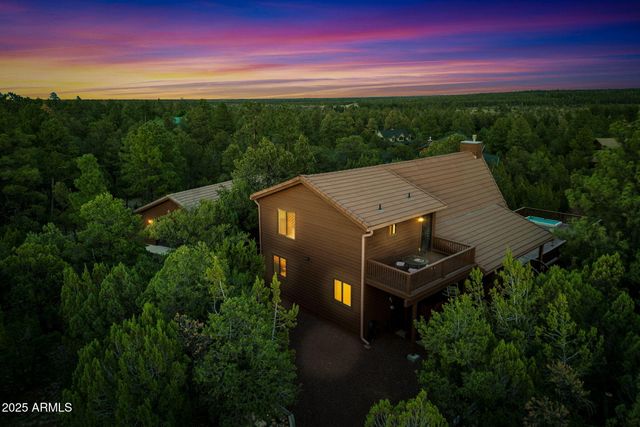 2781 AIR PARK Drive, Overgaard, AZ 85933