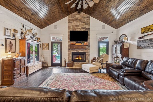 791 Wild Rose Road, Indianola, OK 74442