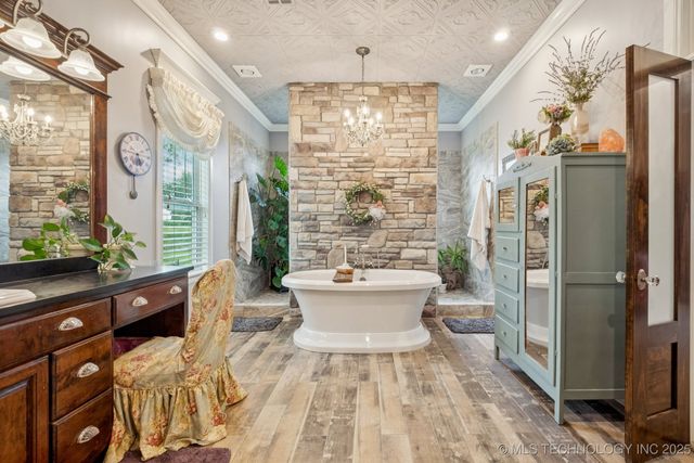 791 Wild Rose Road, Indianola, OK 74442