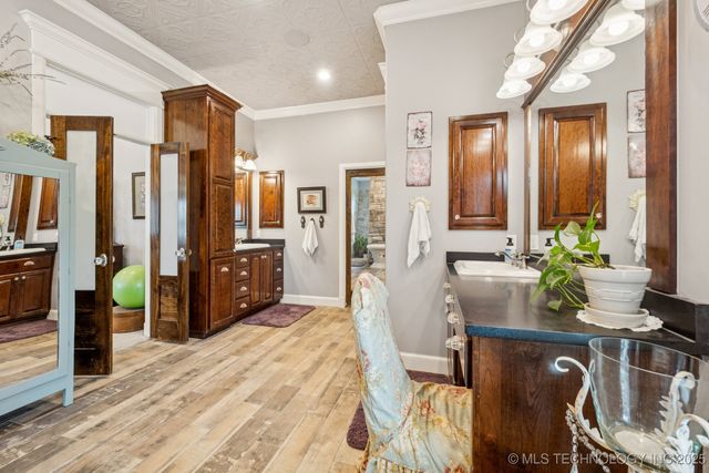 791 Wild Rose Road, Indianola, OK 74442