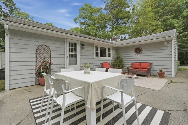 62 Putnam Road, Holden, MA 01520