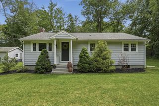 62 Putnam Road, Holden, MA 01520