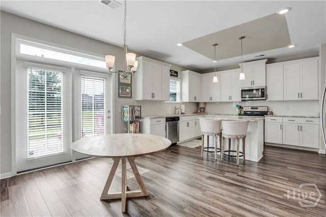5 Brookhaven Drive, Savannah, GA 31407