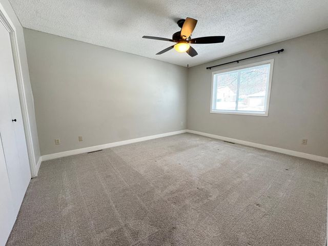 336 E Cherry Avenue, Fergus Falls, MN 56537