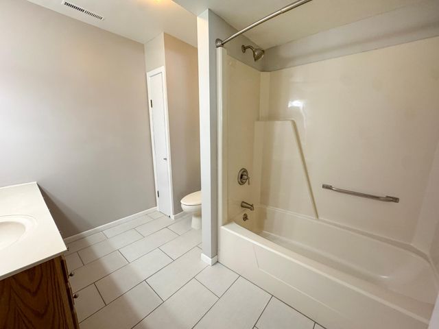 336 E Cherry Avenue, Fergus Falls, MN 56537