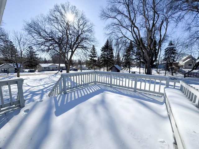 336 E Cherry Avenue, Fergus Falls, MN 56537