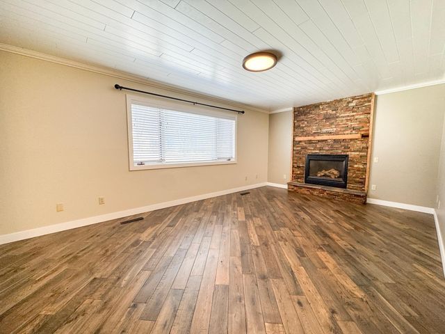 336 E Cherry Avenue, Fergus Falls, MN 56537