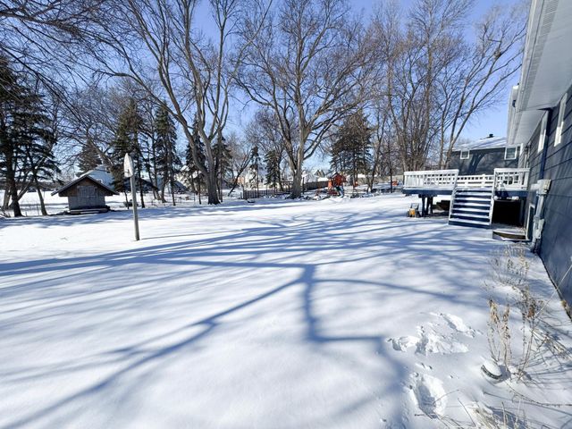 336 E Cherry Avenue, Fergus Falls, MN 56537