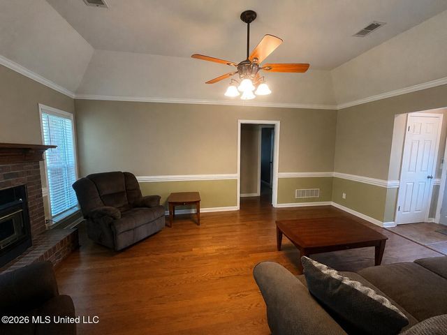 7107 Kingcrest Cove, Olive Branch, MS 38654
