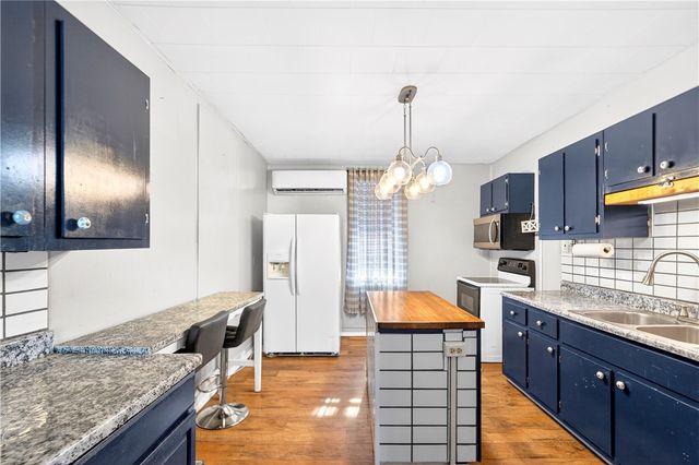19 Church St, Dunbar, PA 15431