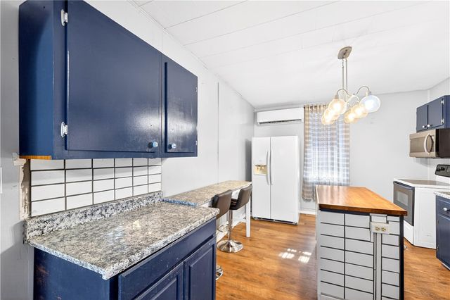 19 Church St, Dunbar, PA 15431